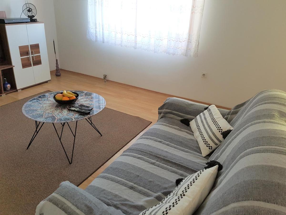 Comfort Apartment On The Beach Кали Екстериор снимка