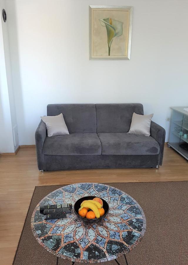 Comfort Apartment On The Beach Кали Екстериор снимка